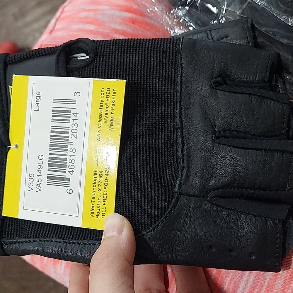 Valeo fingerless Competition Wrist Wrap Lifting Gloves with Leather palm L